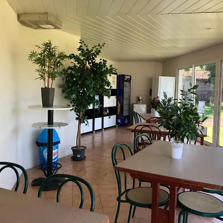 Campeggio Le Medoc Aux 4 Vents