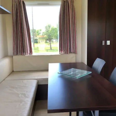 Le Medoc Aux 4 Vents Campsite Jau-Dignac-et-Loirac